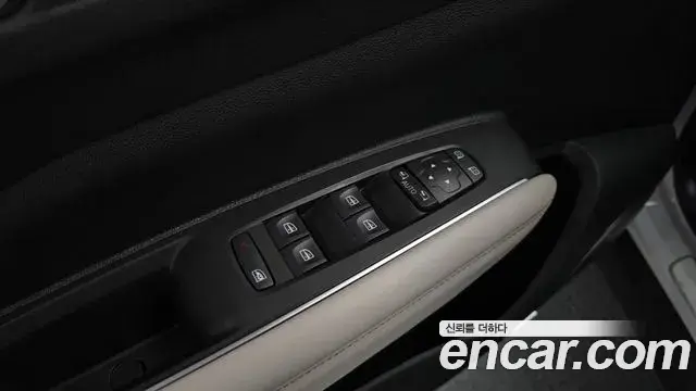 Renault Samsung QM6 2021 — ფოტო 27/32