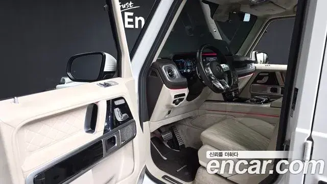 Mercedes-Benz G-Class 2021 — Фото 10/20