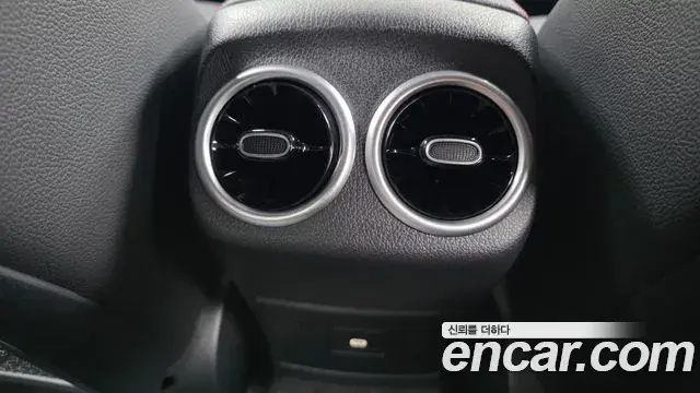 Mercedes-Benz CLA-Class 2025 — Фото 16/20