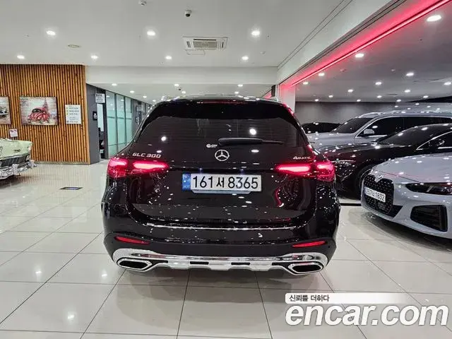 Mercedes-Benz GLC-Class 2023 — Фото 4/20