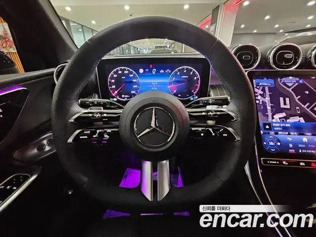 Mercedes-Benz GLC-Class 2023 — Фото 17/20