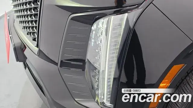 Cadillac Escalade 2025 — Photo 24/41