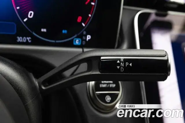 Mercedes-Benz E-Class 2025 — Фото 9/20