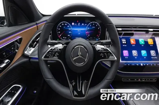 Mercedes-Benz E-Class 2025 — Фото 20/20