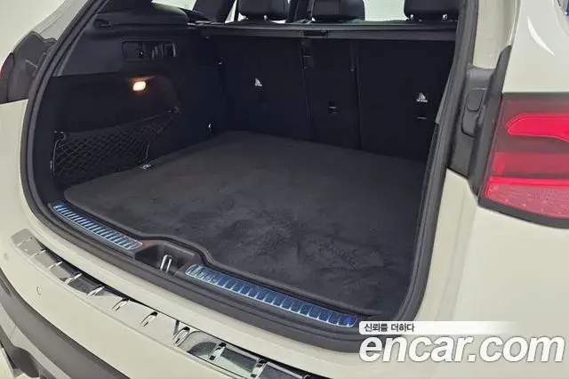 Mercedes-Benz GLC-Class 2025 — Фото 11/20