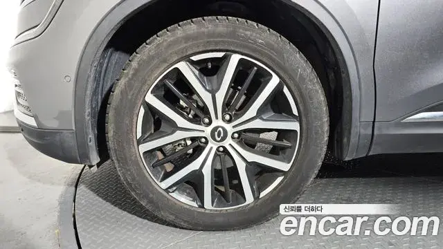 Renault Samsung QM6 2023 — Şəkil 30/31