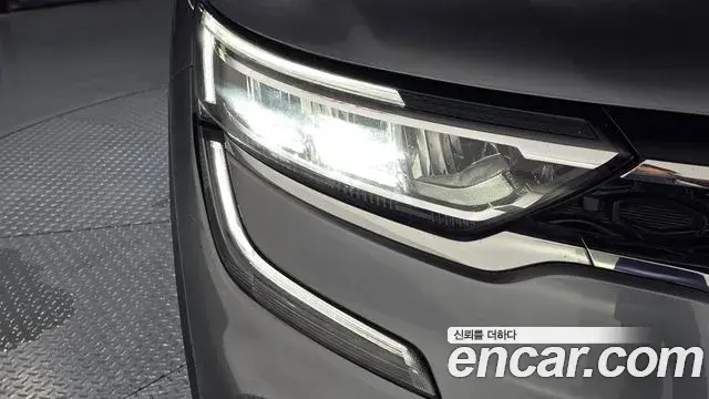 Renault Samsung QM6 2023 — Şəkil 16/31
