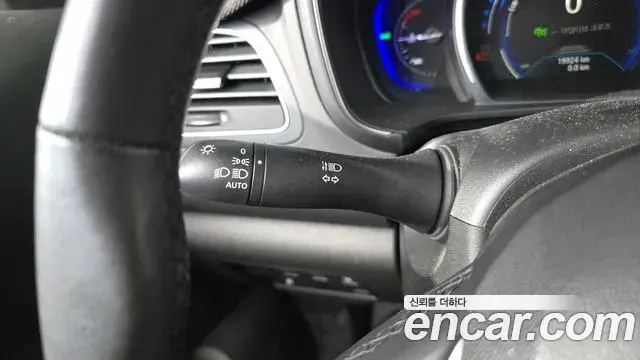 Renault Samsung QM6 2023 — Şəkil 29/31
