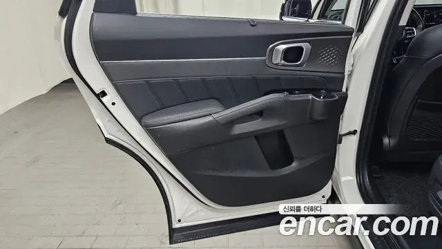 Kia Sorento 2020 — Şəkil 19/31