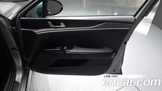 Kia K5 2022 — ფოტო 30/30