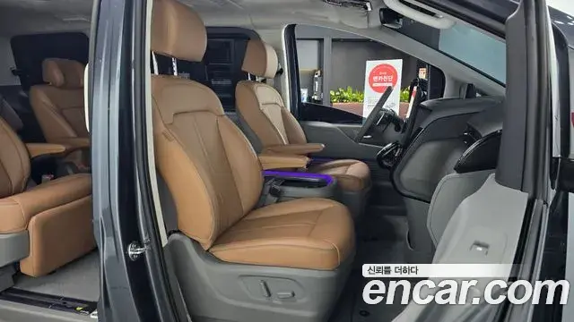 Hyundai Staria 2024 — Фото 9/20