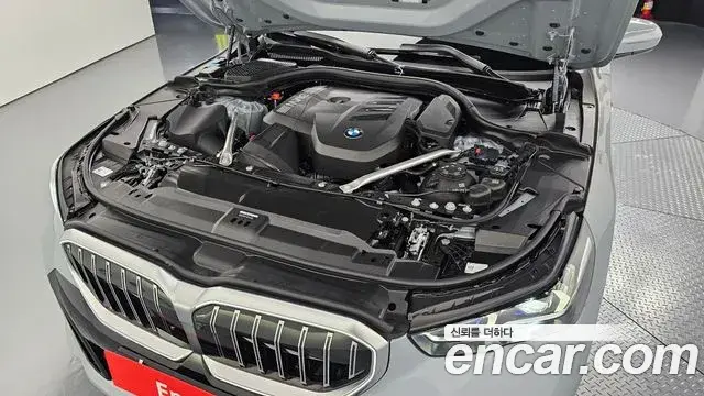 BMW 5 Series 2026 — Photo 6/20