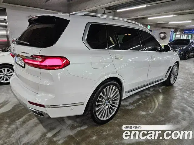 BMW X7 2021 — Photo 1/20
