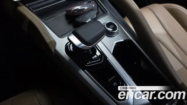 Renault Samsung Grand Koleos 2025 — Photo 12/36