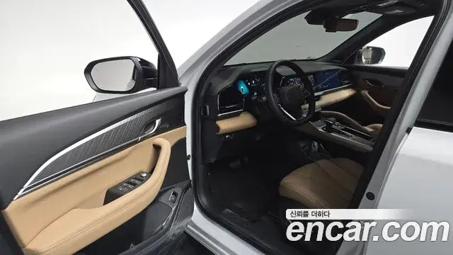 Renault Samsung Grand Koleos 2025 — Photo 16/36