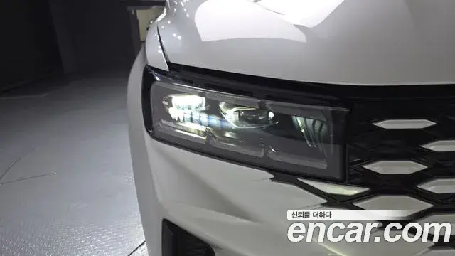 Renault Samsung Grand Koleos 2025 — Photo 25/36
