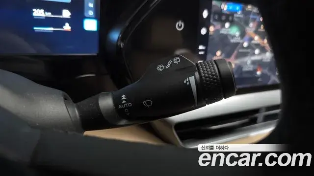 Renault Samsung Grand Koleos 2025 — Photo 5/36