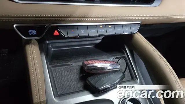 Renault Samsung Grand Koleos 2025 — Photo 29/36