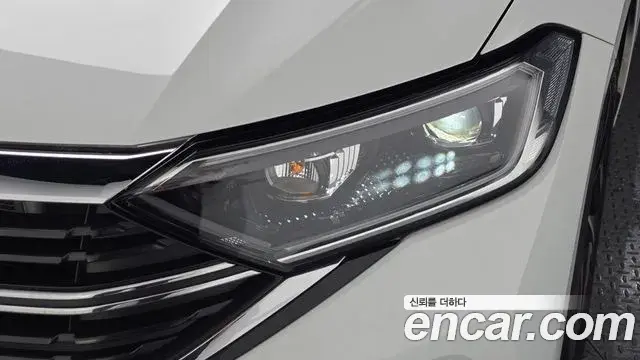 Volkswagen Jetta 2024 — Şəkil 31/37
