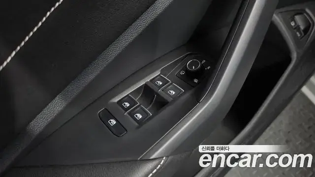 Volkswagen Jetta 2024 — Şəkil 14/37