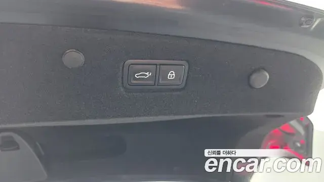 Kia K8 2021 — Şəkil 13/32