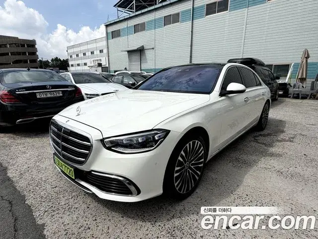 Mercedes-Benz S-Class 2021 — Фото 9/20