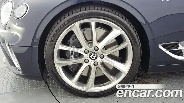 Bentley Continental GT 2020 — Şəkil 18/20