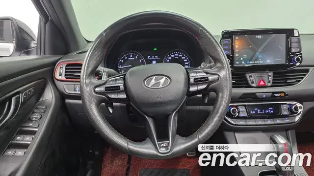 Hyundai i30 2019 — Фото 13/20