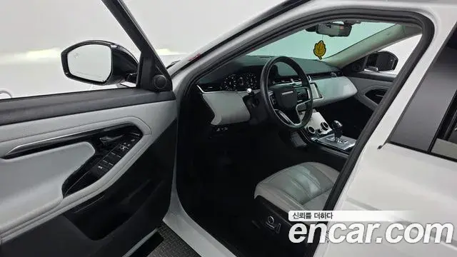 Land Rover Range Rover Evoque 2021 — ფოტო 8/20