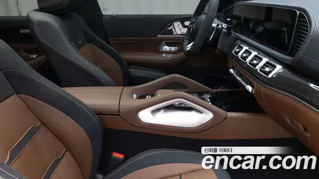 Mercedes-Benz GLE-Class 2025 — Фото 17/19