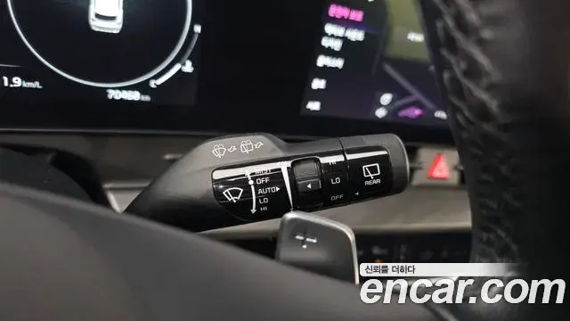 Kia Sportage 2021 — ფოტო 1/31
