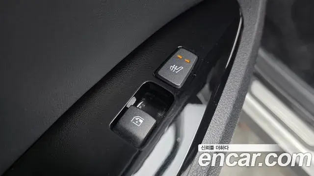 Kia Sportage 2021 — ფოტო 27/31
