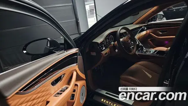 Bentley Flying Spur 2021 — Photo 6/50