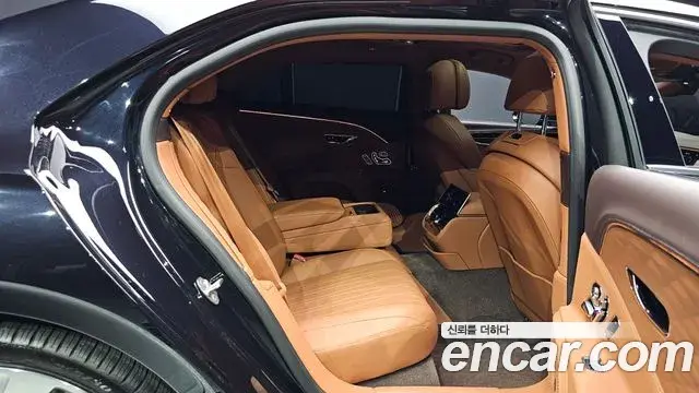 Bentley Flying Spur 2021 — Photo 22/50