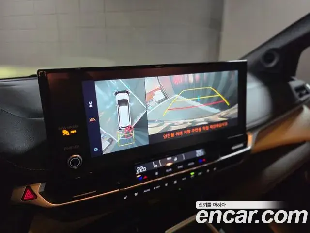 Toyota Sienna 2025 — ფოტო 1/19