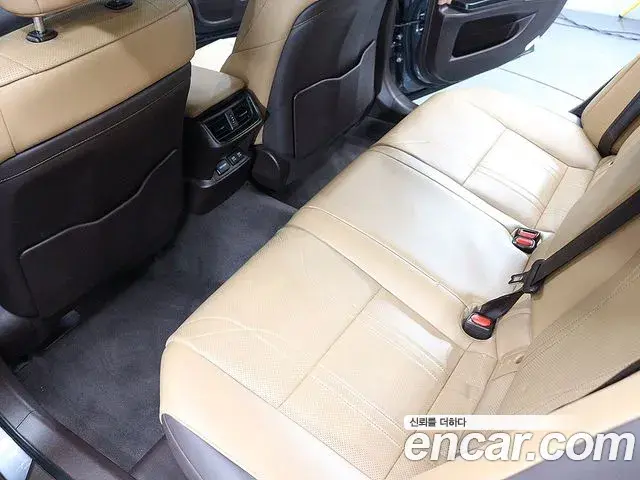 Lexus ES300h 2021 — Фото 16/20