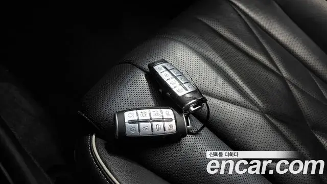 Genesis Electrified G80 2020 — Фото 16/20