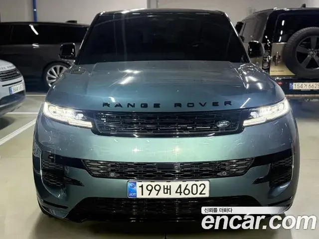 Land Rover Range Rover Sport 2025 — Şəkil 12/18