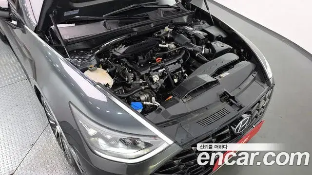 Hyundai Sonata 2021 — Фото 6/20