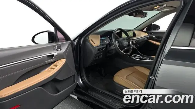 Hyundai Sonata 2021 — Фото 10/20