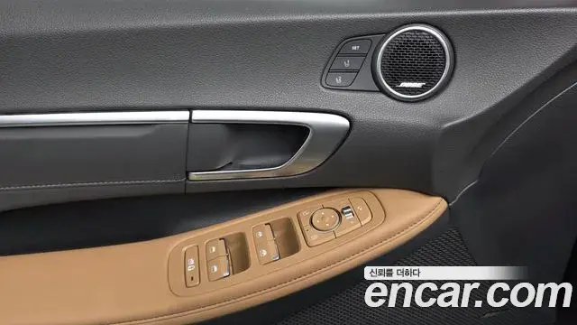 Hyundai Sonata 2021 — Фото 17/20