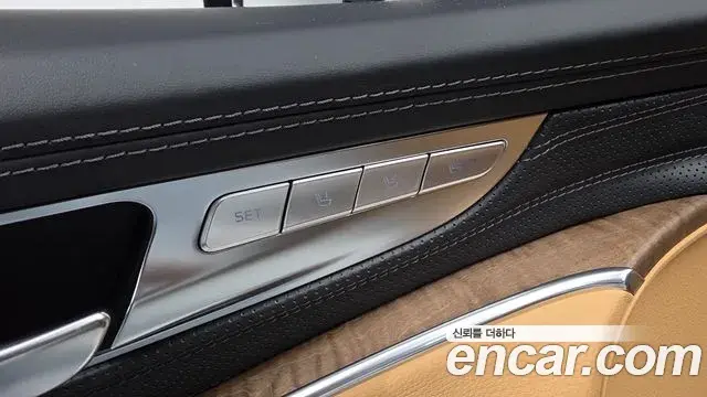 Kia The K9 2022 — Photo 16/45
