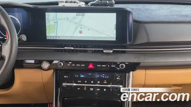 Kia Carnival 2023 — Фото 14/20