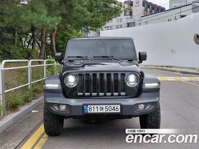 Jeep Gladiator 2023 — Фото 2/20