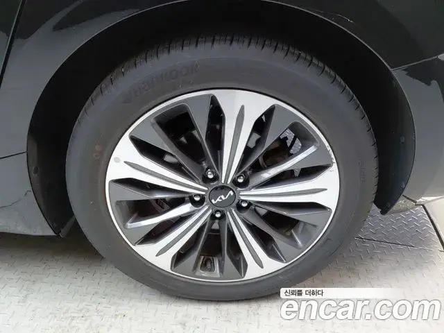 Kia K8 2022 — ფოტო 12/30