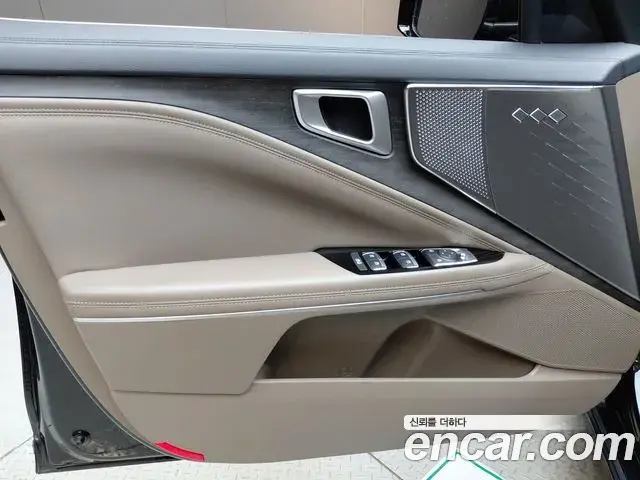 Kia K8 2022 — ფოტო 15/30