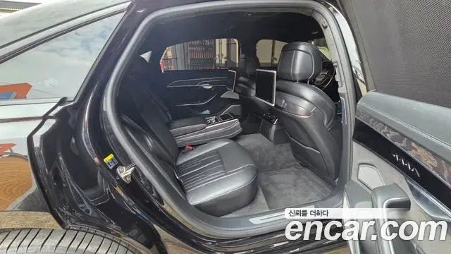 Audi A8 2020 — Şəkil 4/20