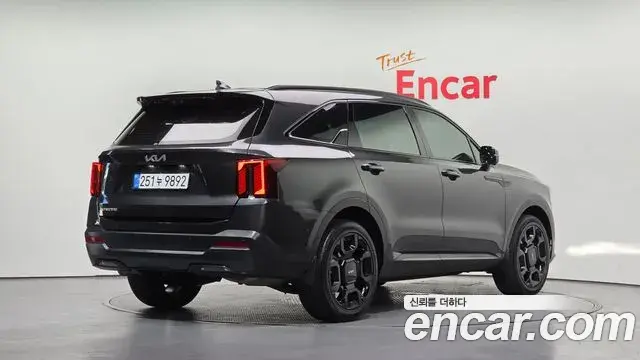 Kia Sorento 2025 — Фото 2/20