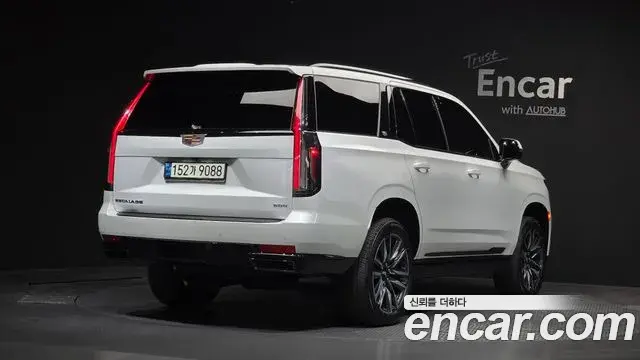 Cadillac Escalade 2021 — Photo 13/41