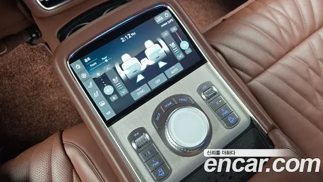 Genesis G90 2022 — Фото 18/20